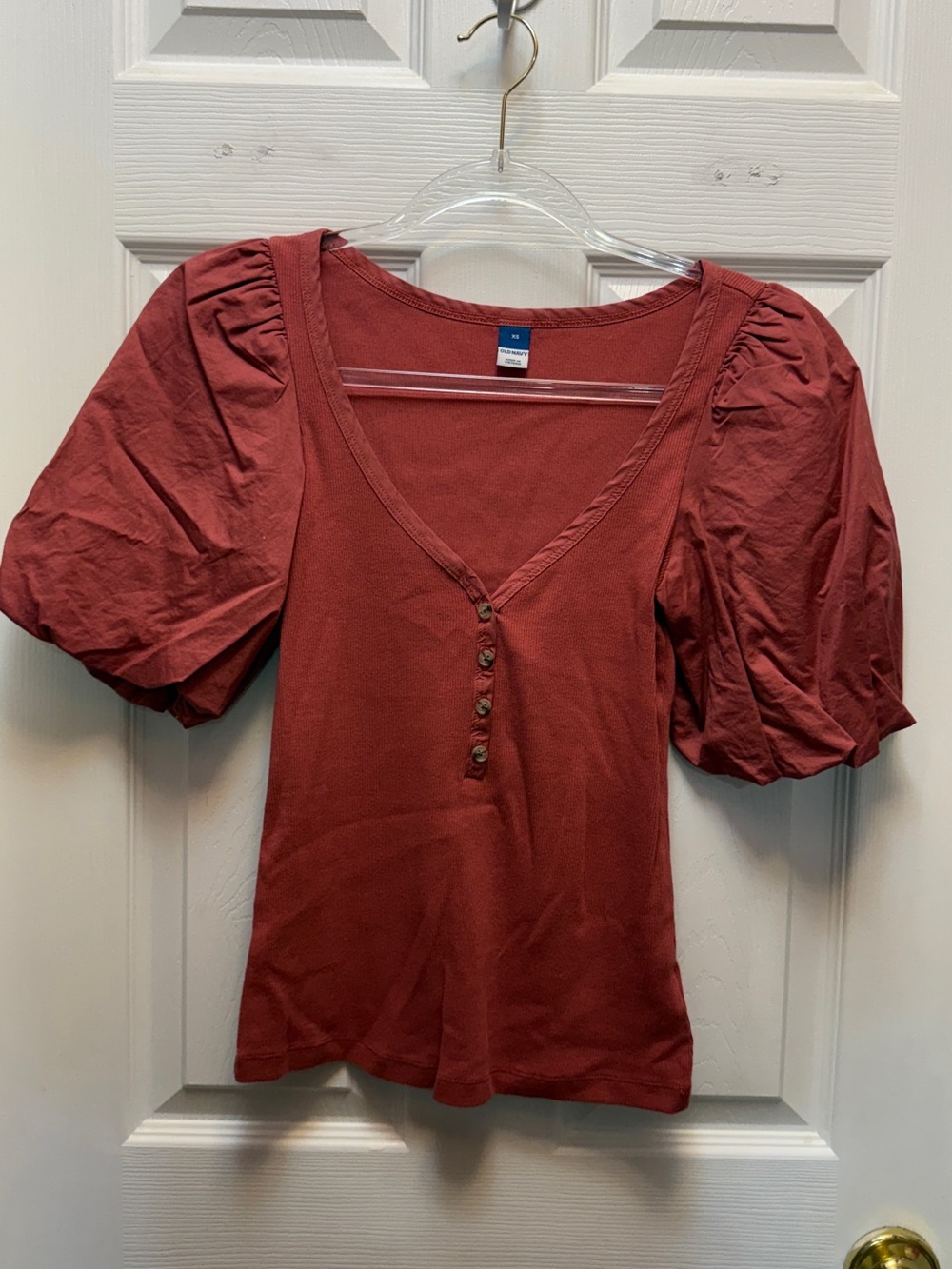 Old Navy Rust Red Puff Sleeve V-Neck Button Top